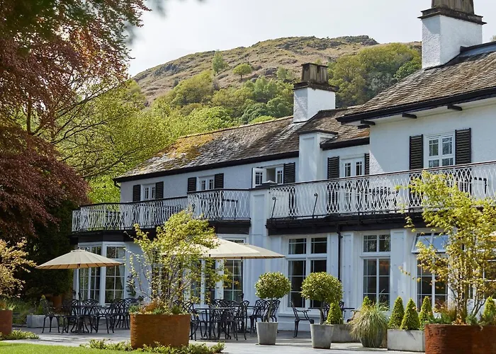 Discover the Best Hotels in Ambleside with Parking for a Hassle-Free Stay