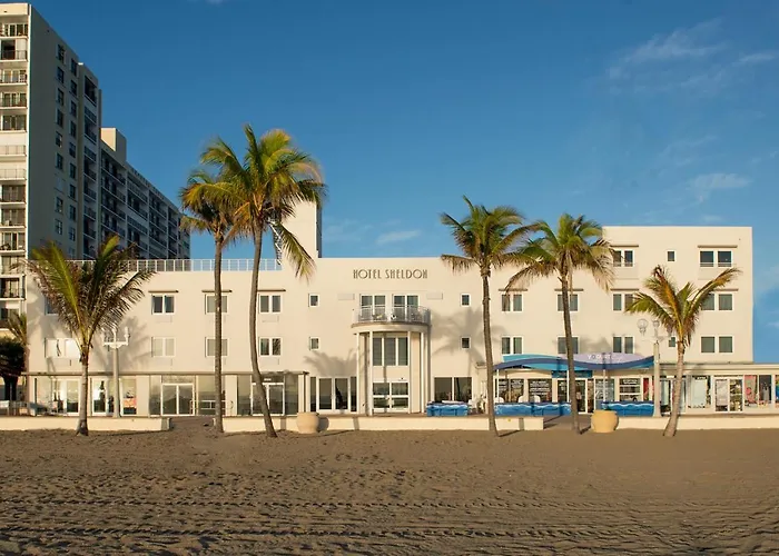 Top Hollywood Beach Hotels for Your Ideal Getaway