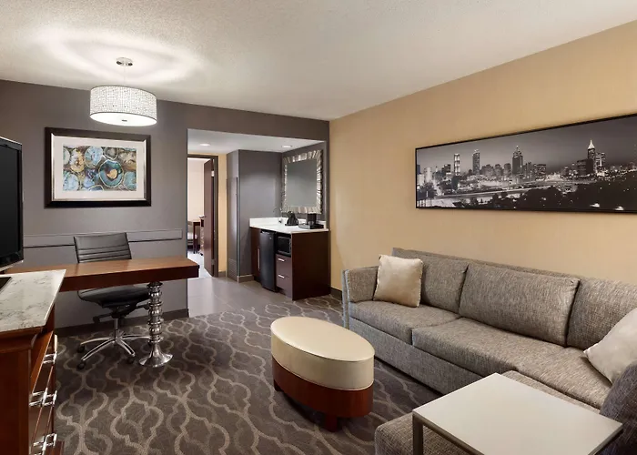 Top Picks for Atlanta Airport Hotels: Comfort & Convenience Await