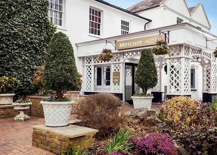 Discover the Best Hotels Near Hemel Hempstead for Your UK Getaway