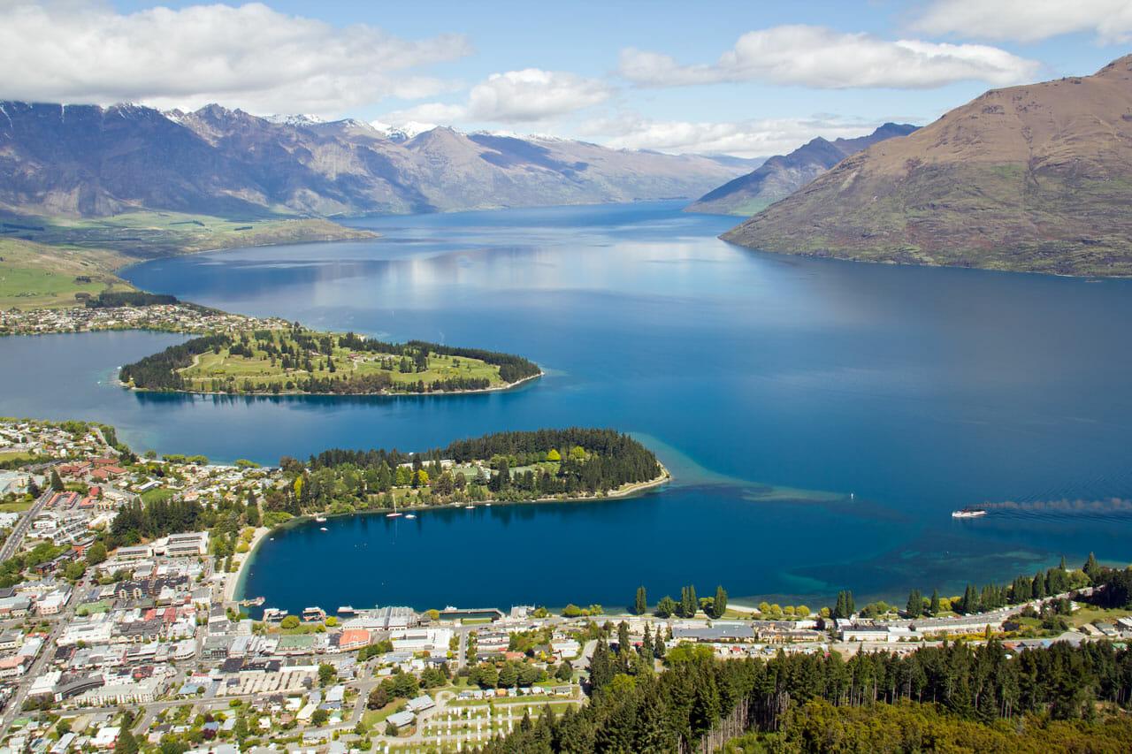 New Zealand Tips & Info for New Zealand Holidays (FAQ)